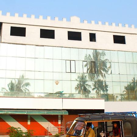 Oyo 3019 Hotel Lingaraj Bhubaneswar Buitenkant foto