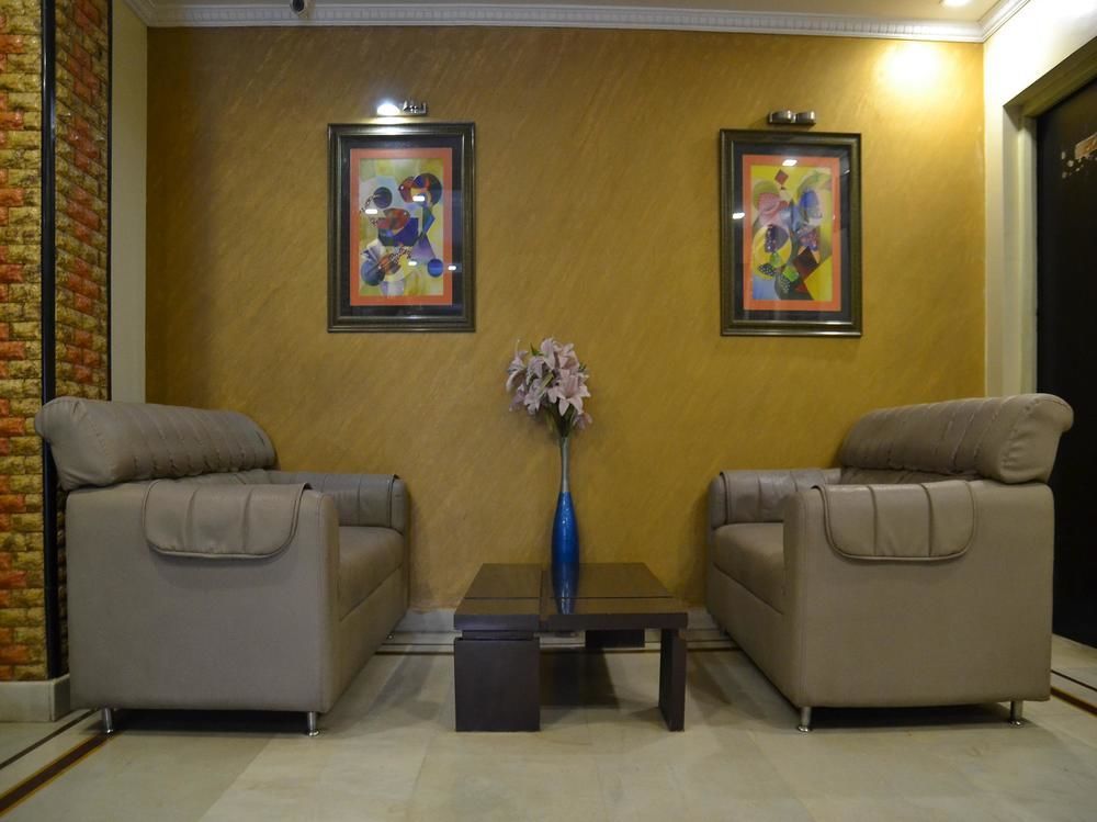 Oyo 3019 Hotel Lingaraj Bhubaneswar Buitenkant foto