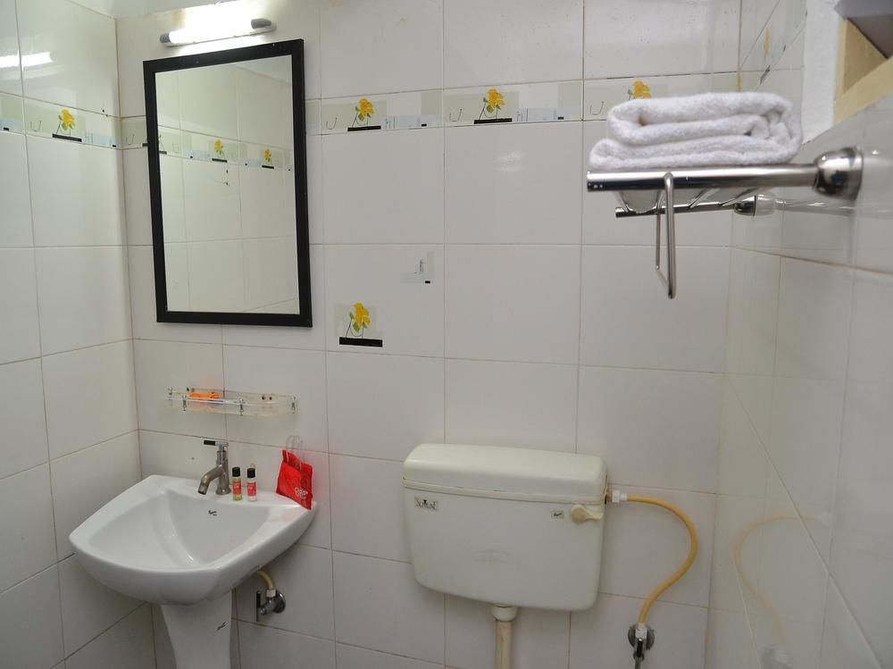 Oyo 3019 Hotel Lingaraj Bhubaneswar Buitenkant foto
