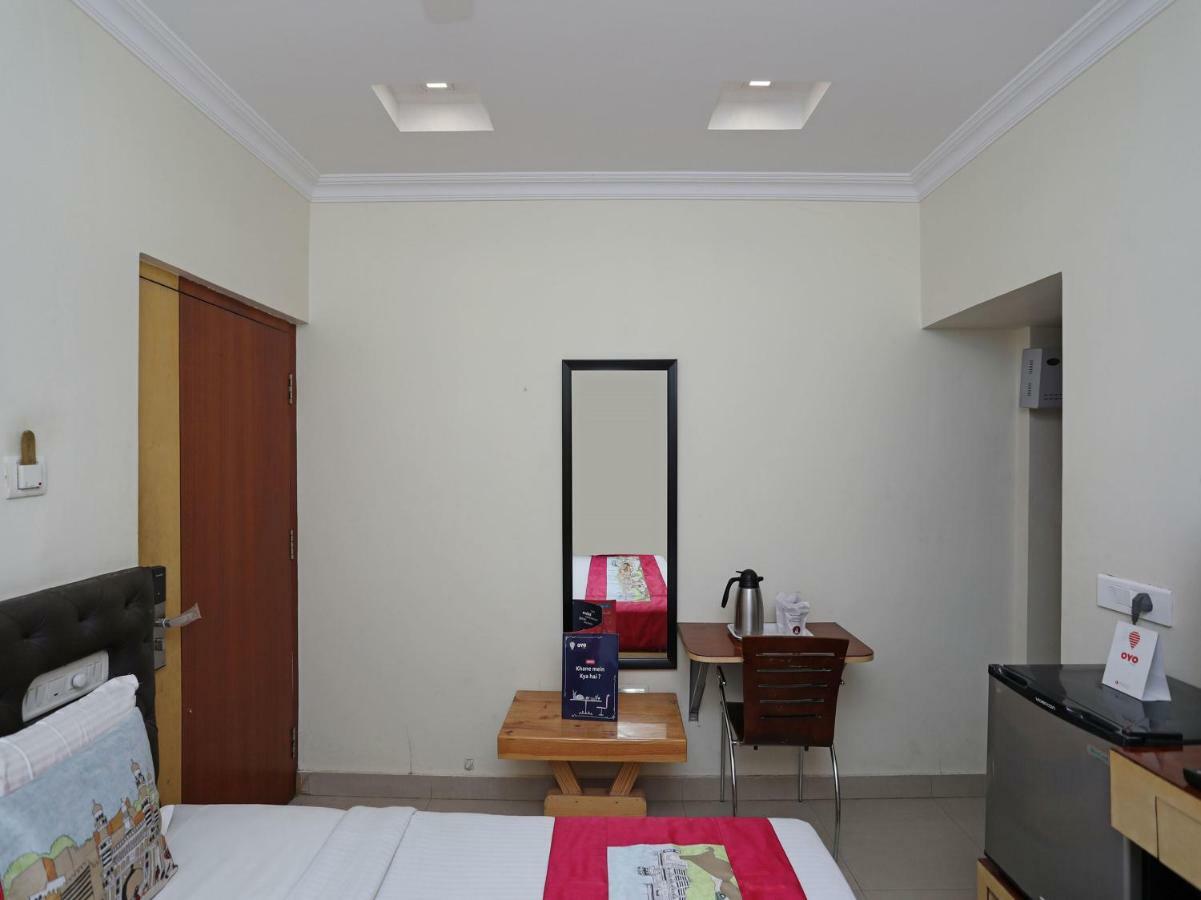Oyo 3019 Hotel Lingaraj Bhubaneswar Buitenkant foto