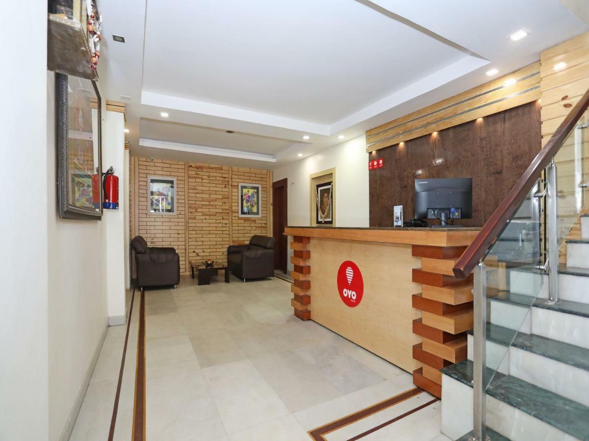 Oyo 3019 Hotel Lingaraj Bhubaneswar Buitenkant foto