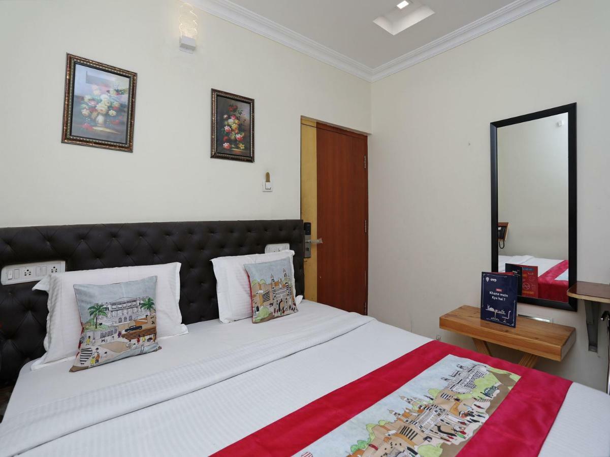 Oyo 3019 Hotel Lingaraj Bhubaneswar Buitenkant foto