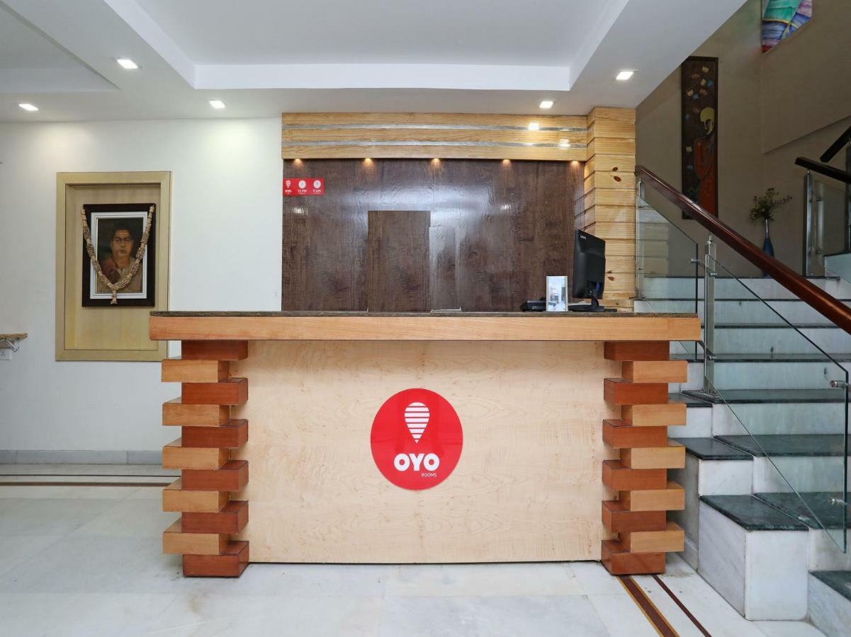 Oyo 3019 Hotel Lingaraj Bhubaneswar Buitenkant foto