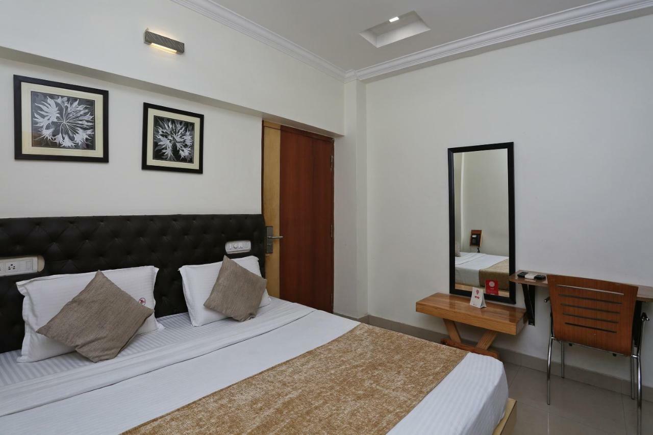 Oyo 3019 Hotel Lingaraj Bhubaneswar Buitenkant foto